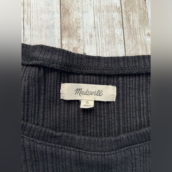 Madewell flutter sleeve Top in black LARGE - Picture 2 of 4